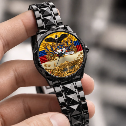 Personalized Colombia heritage watch - black faceted bracelet held in a hand